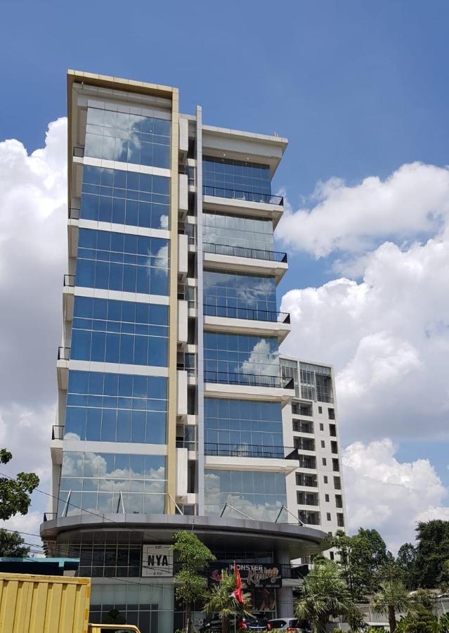 Padina Suites Tangerang Buitenkant foto